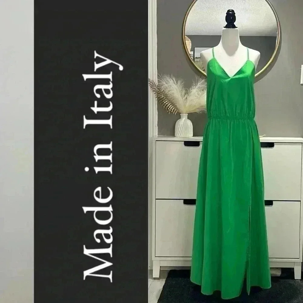 BNWT Made in Italy Women’s Vanessa Zani maxi dress size XL  in acid Green Colour